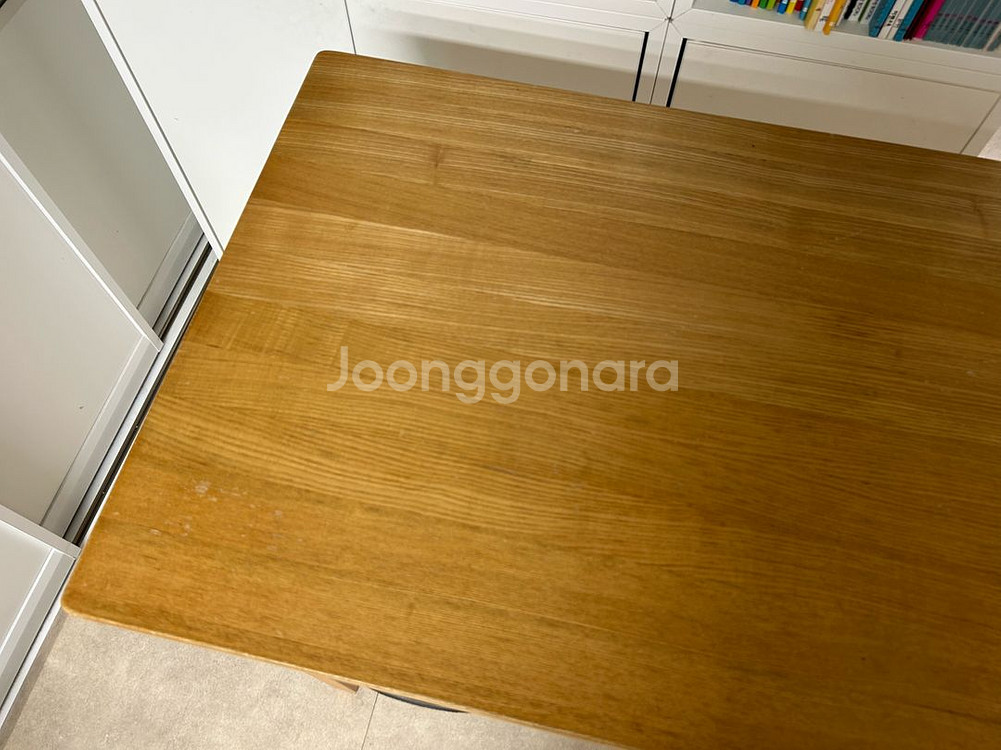 마켓엠 물푸레나무 원목 책상--1