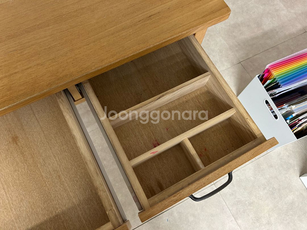 마켓엠 물푸레나무 원목 책상--5