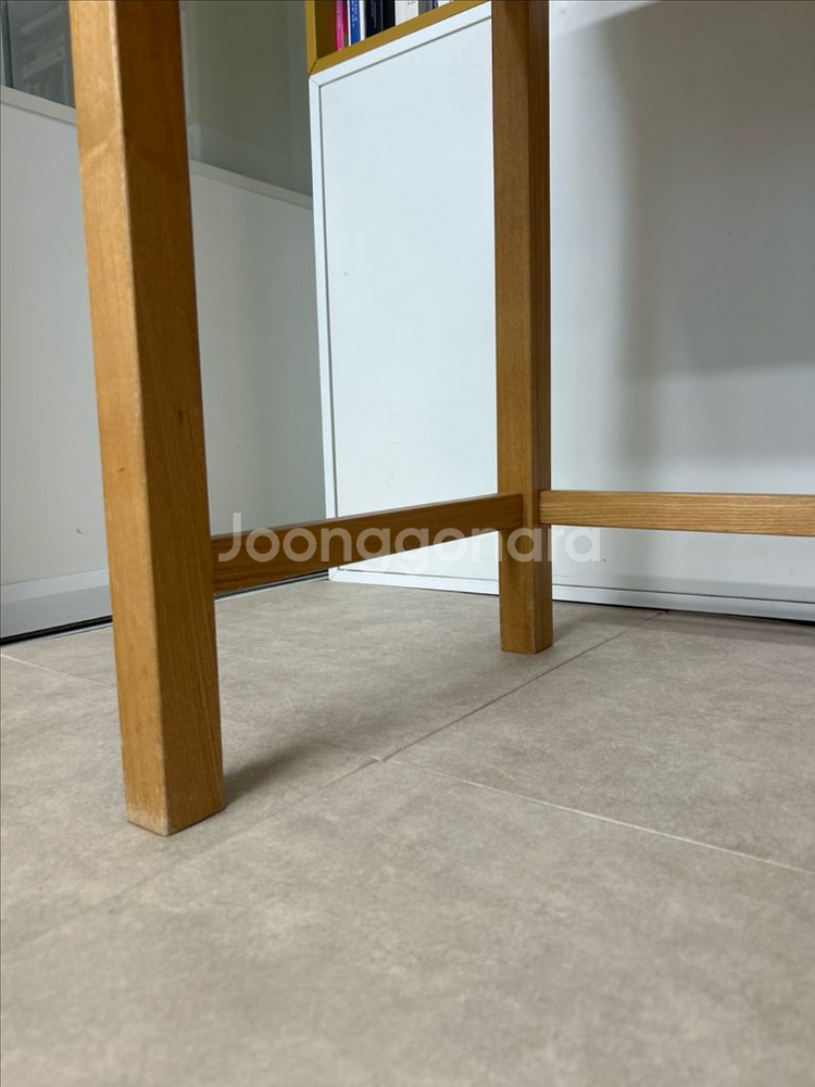 마켓엠 물푸레나무 원목 책상--7