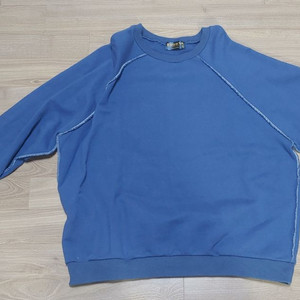 브라운스 블루 색상의 맨투맨 티셔츠 사이즈 XL