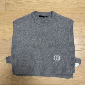 지컷 니트 베스트 그레이 프리사이즈