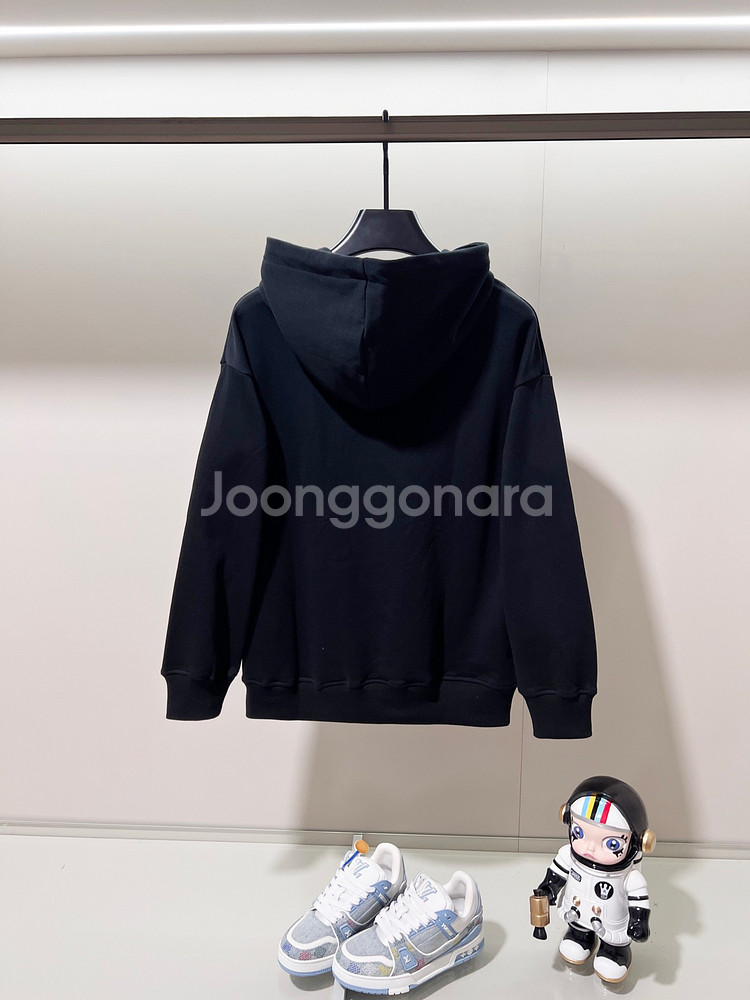 [몽클/레어] 새상품 / 후드 / 약 105~110--1