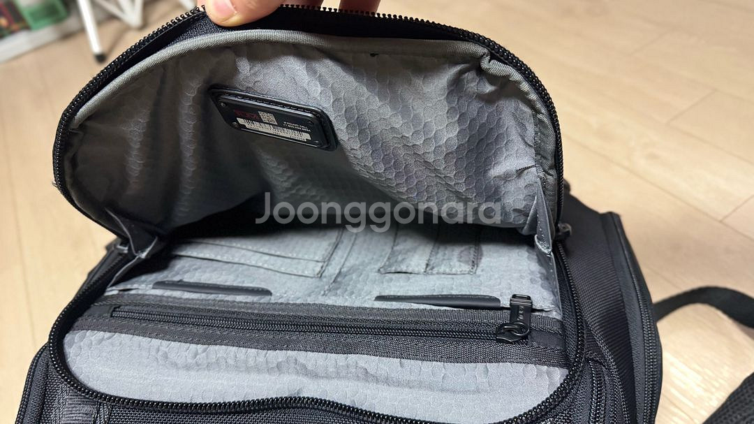 투미 알파브라보 레니게이드 백팩--2