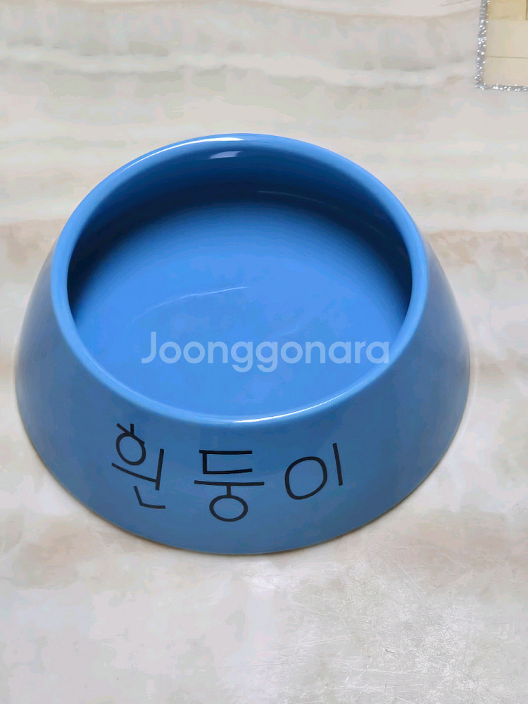 흰둥이 밥그릇--0