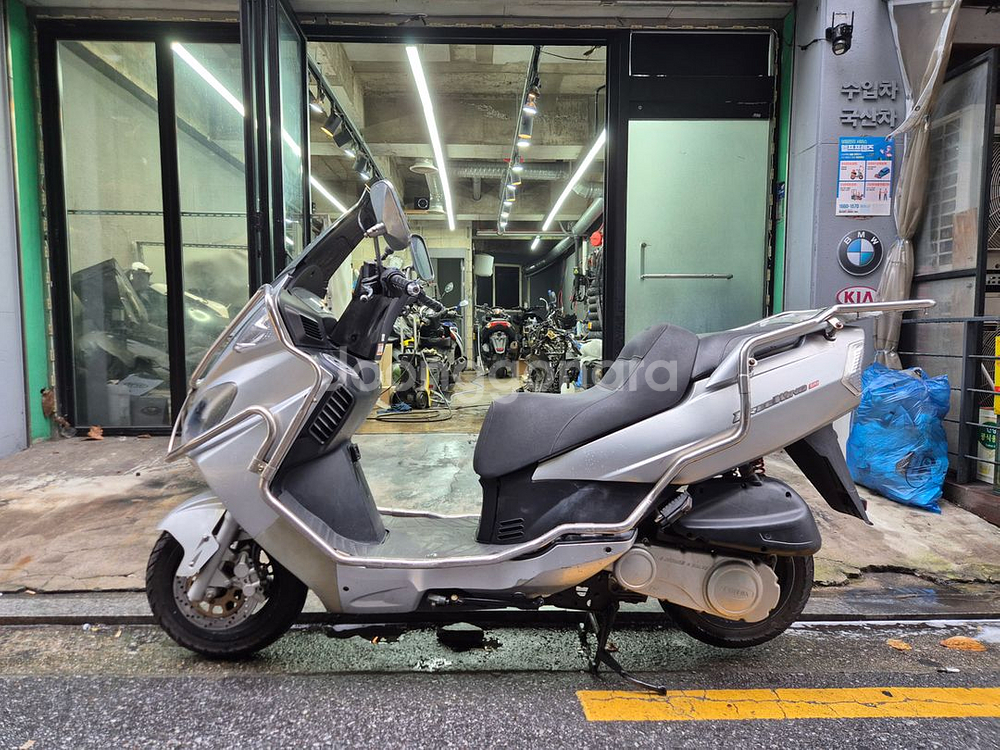 09년식 프리윙125 마실용 중고 오토바이--1