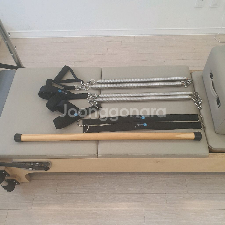 모션케어 필라테스 케포머 1대 팝니다--2