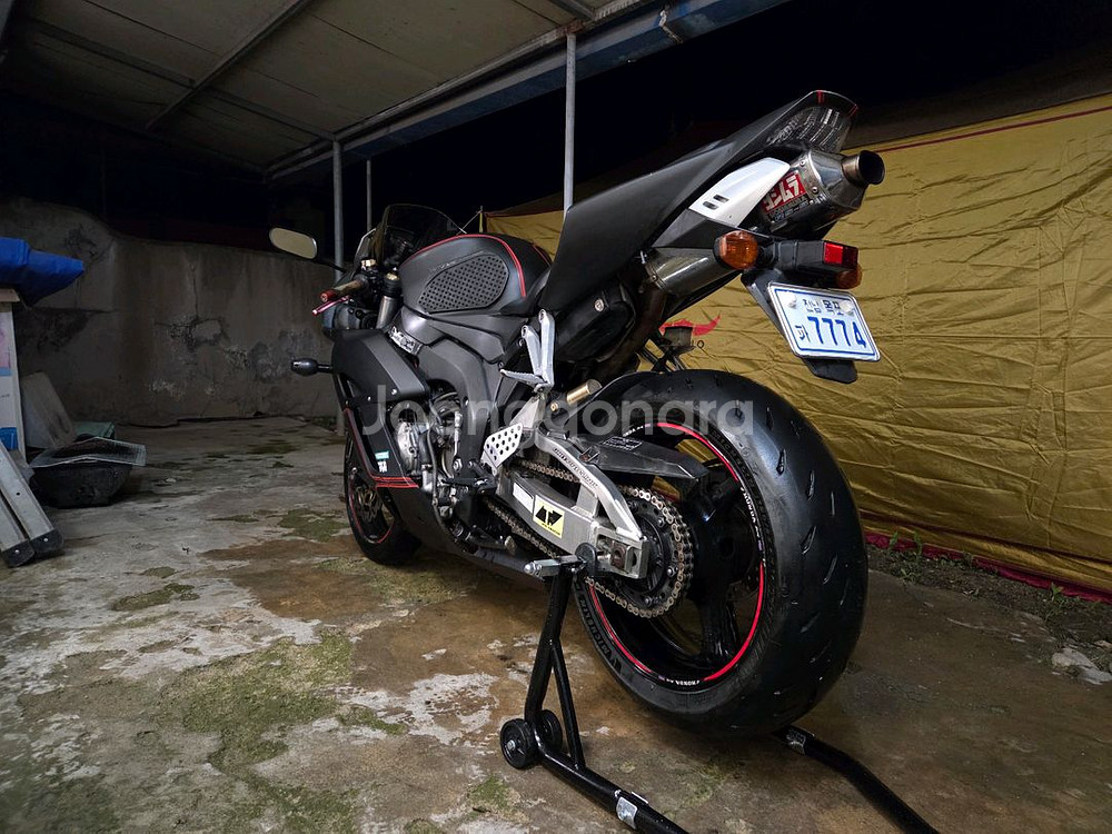 2005 cbr1000rr 판매합니다 전남영암--2