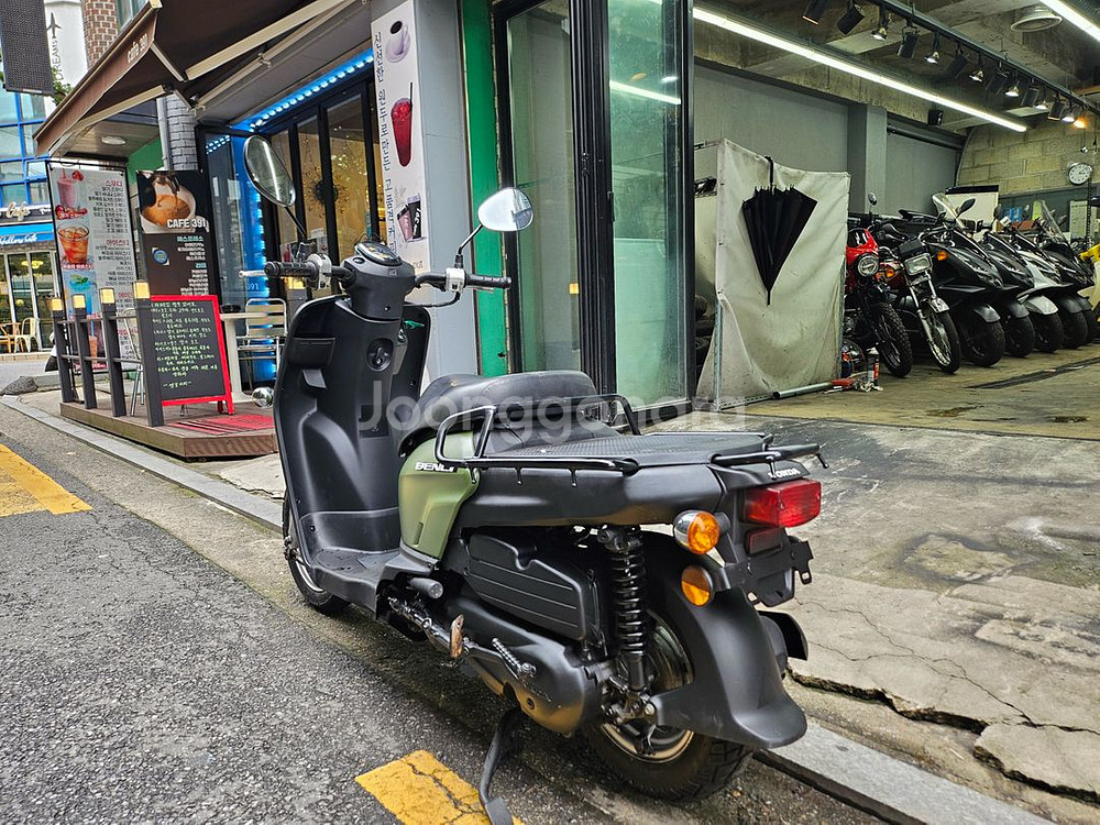 16년식 벤리110 혼다 중고 오토바이--2