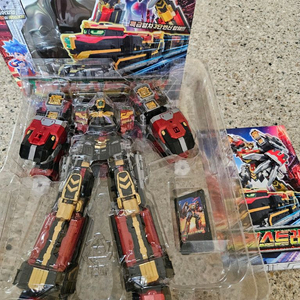 메탈카드봇 변신로봇