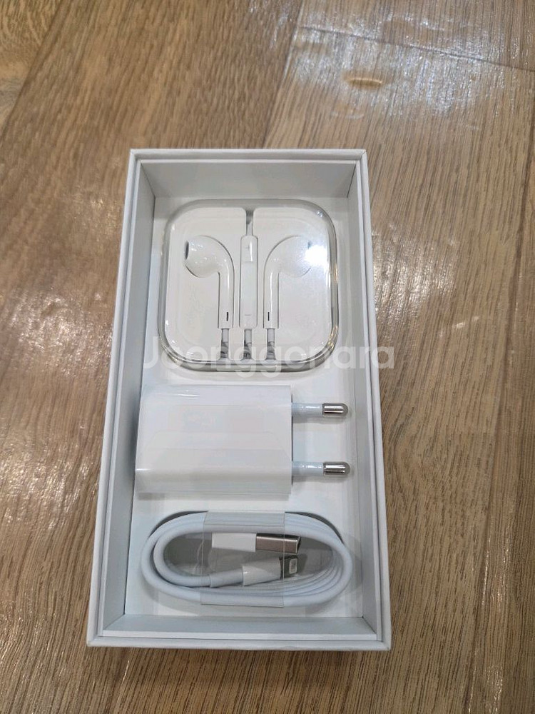 아이폰 6s 미사용 구성품 (이어폰 충전기 케이블)--0