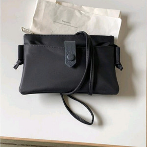 봉긋 블랙 크로스백