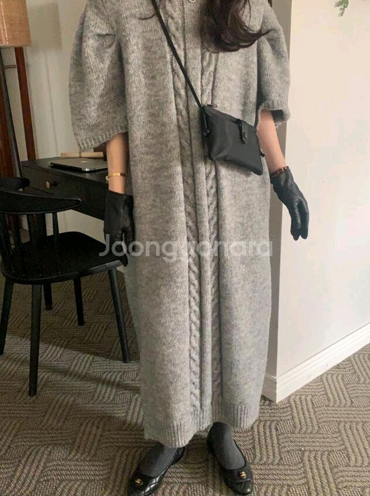 봉긋 블랙 크로스백--5