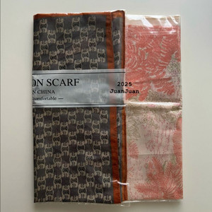 스카프 2종(미개봉) 13000원