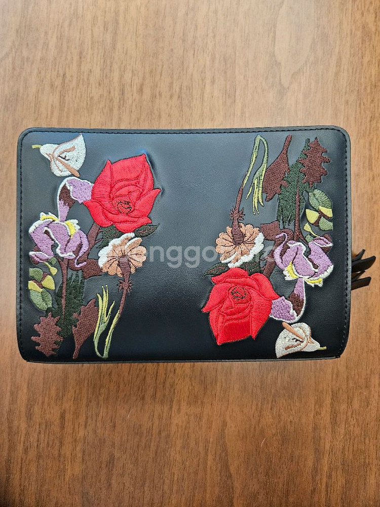 하이칙스x디즈니 앨리스백--2