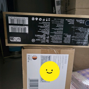 다이슨 에어스트레이트 앰버 실크 박스 미개봉 +거치대