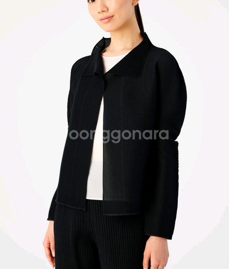 미 이세이미야케 스트레치 플리츠 가디건 블랙--1