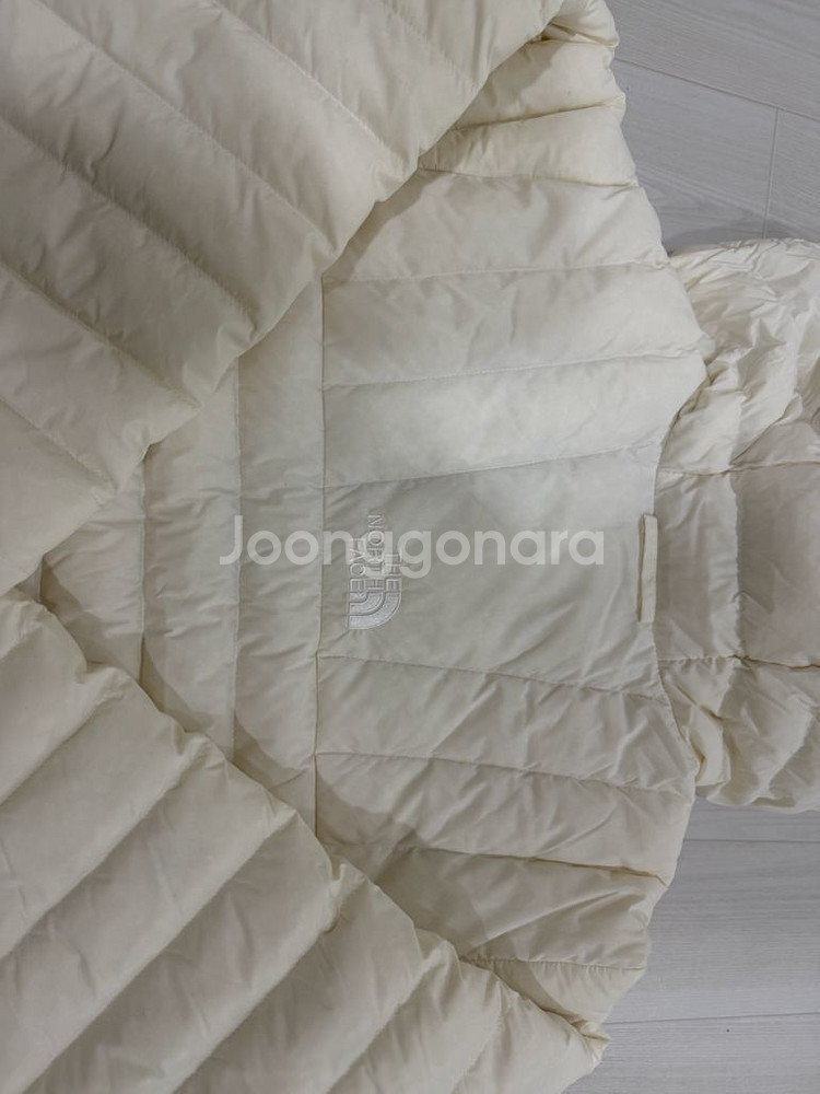 노스페이스 코렐라인 경량 다운 자켓 판매 합니다--11