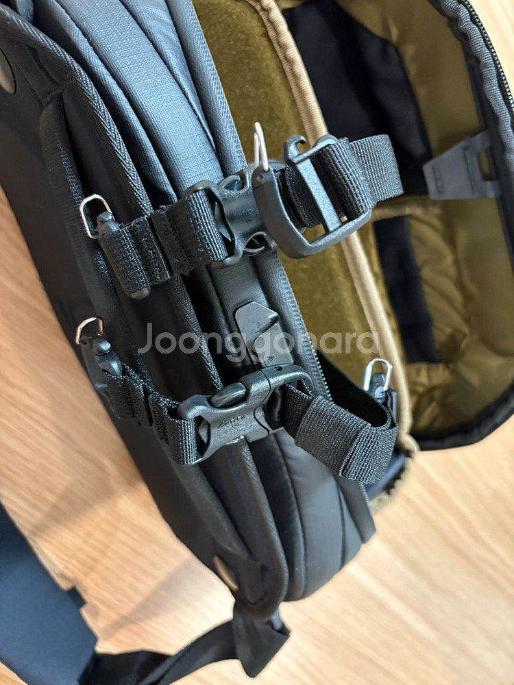 노매틱 피터매키넌 카메라 슬링백 8L(pm스트랩 포함)--4