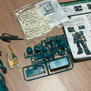 건담 mg 자쿠 도즐 자비 전용기 조립품