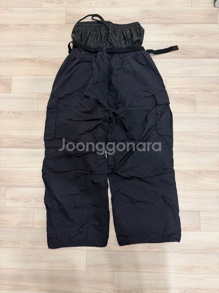 스페셜게스트 스노우보드복 슈퍼와이드 팬츠 판매합니다--1