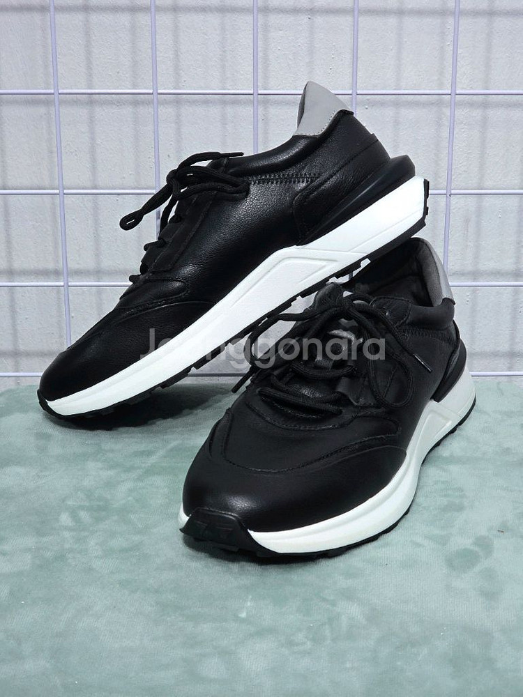 탠디 소가죽 스니커즈 260--1