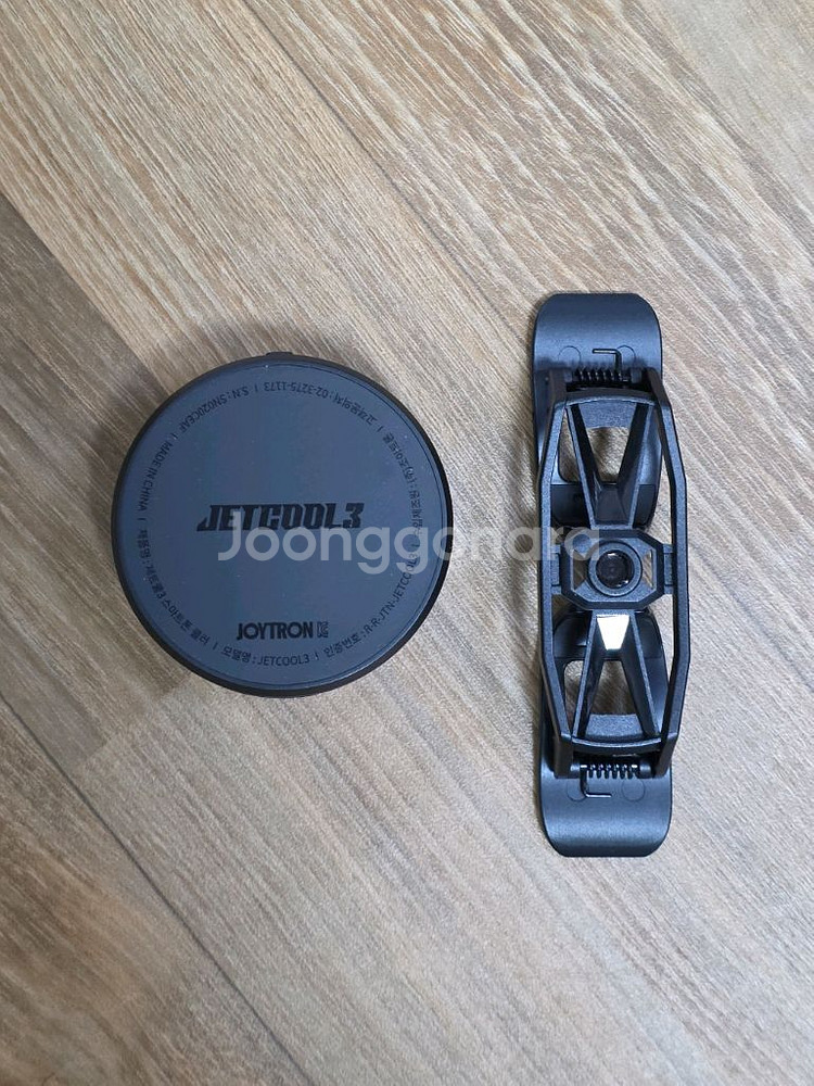 조이트론 스마트폰 발열 냉각 쿨러 맥세이프 무선충전기--1