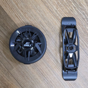 조이트론 스마트폰 발열 냉각 쿨러 맥세이프 무선충전기