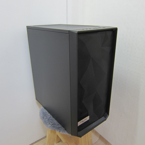 Fractal Design Meshify C Solid