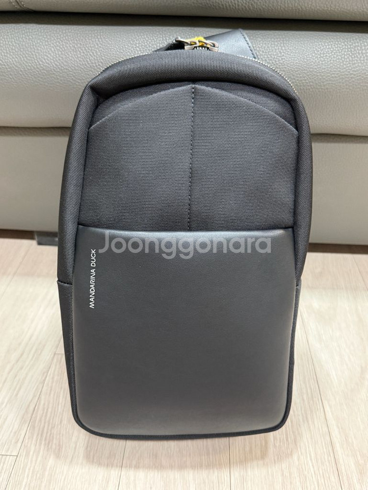 만다리나덕 백크로스 판매합니다.--0