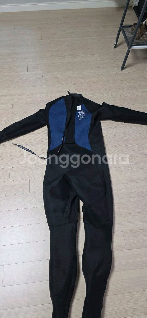 오닐 남성 웻슈트 XL + 마레스 장갑--6