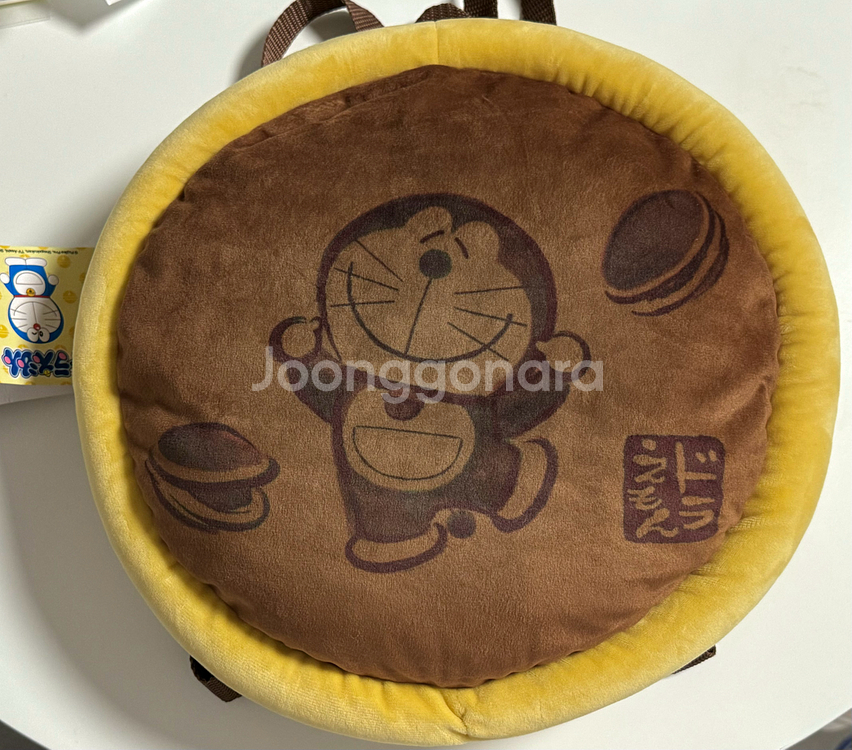 도라에몽 쿠션 겸 가방--0