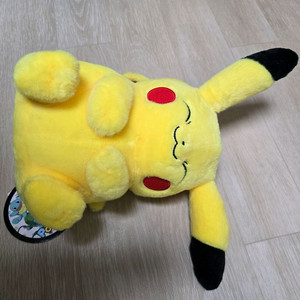 포켓몬스터 피카츄 봉제인형 파우치 웃는