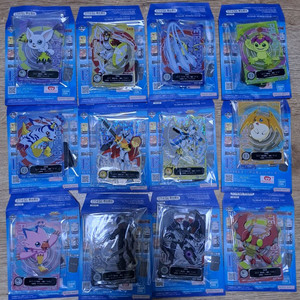 디지몬 아크릴스탠드 시크릿 포함총 12개 일괄만 팝니다