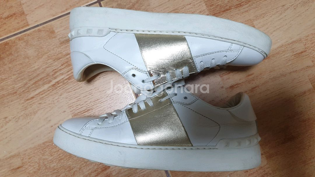 정품 발렌티노 히든 37 (240추천)--3