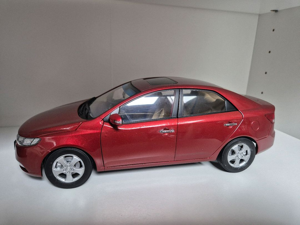 기아 포르테 1:18 다이캐스트--3