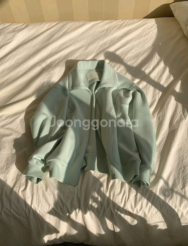 새상품) 드랑 자체제작 소프트 쿠션 집업--4