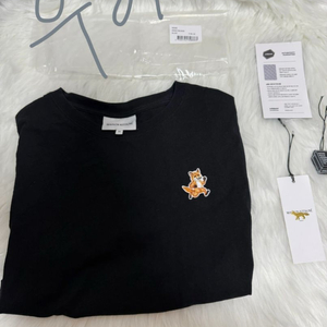 크림정품) (w)메종키츠네 반팔티 xs