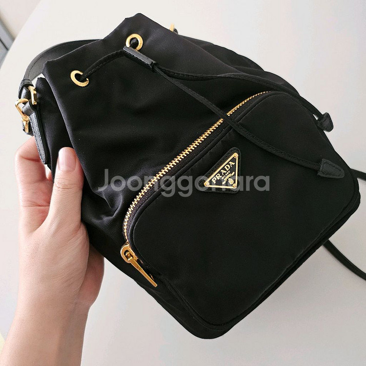 프라다 듀엣 리나일론 버킷백--2