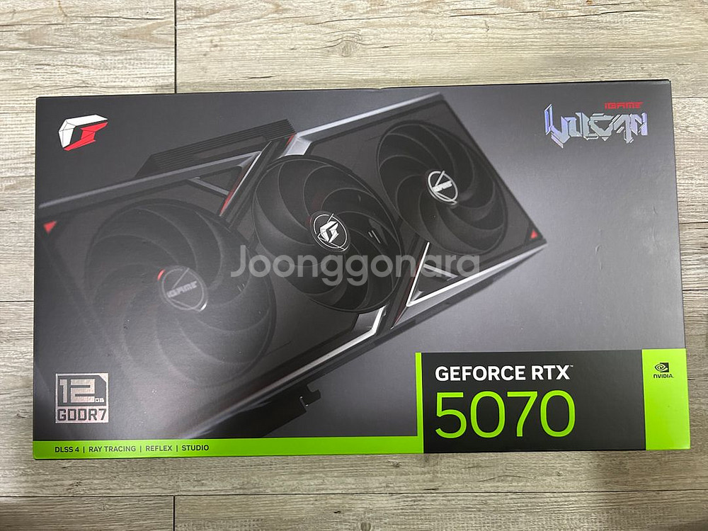 COLORFUL RTX 5070 Vulcan--3
