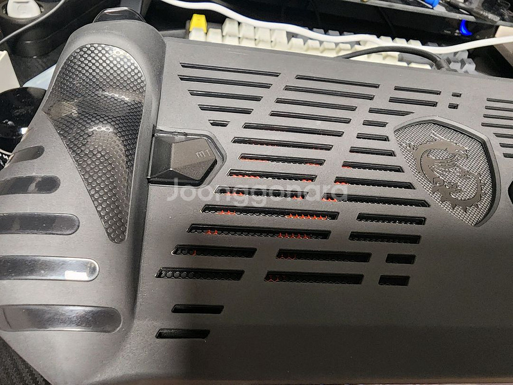 msi claw 클로 umpc 2테라 팝니다--8