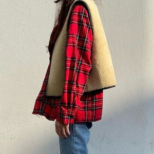 투머치토커 양가죽100 리얼양털 베스트