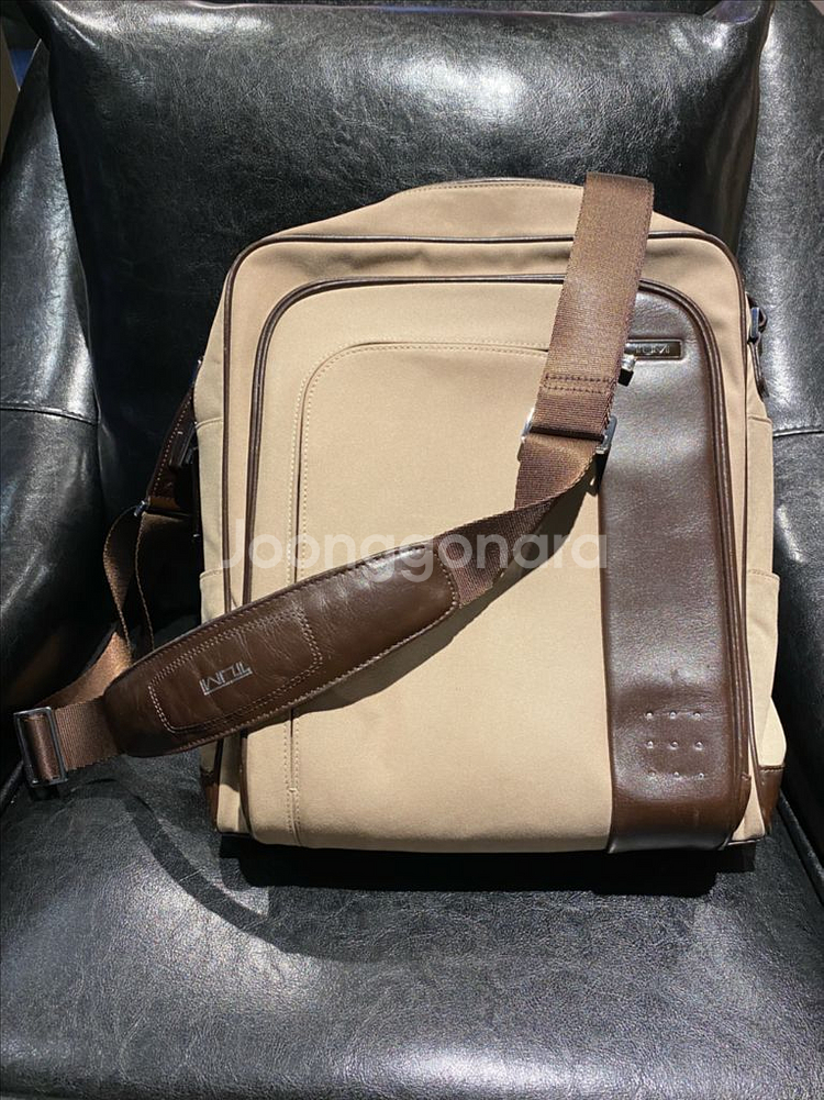 투미 tumi LXT 가방 크로스백 팝니다--0