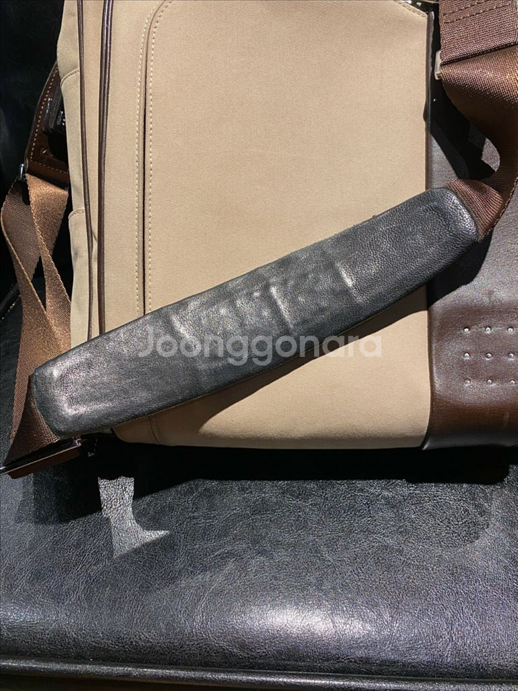 투미 tumi LXT 가방 크로스백 팝니다--3