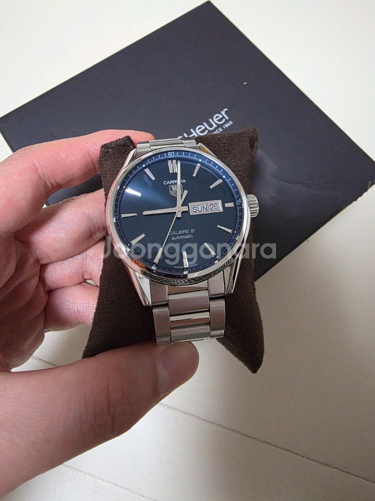 태그호이어 카레라 칼리버5 데이 데이트 청판 41mm--6