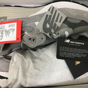 뉴발란스 992 그레이 260사이즈