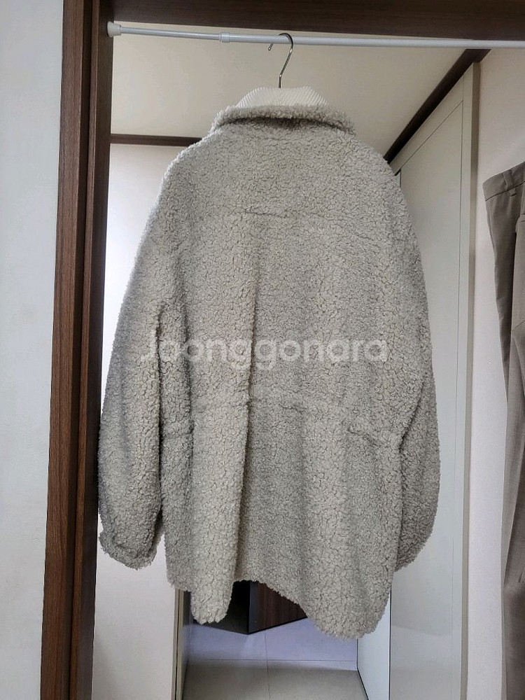 타임 뽀글이 코드레이 리버시블자켓팝니다--1