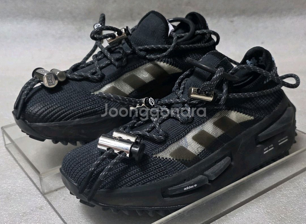 아디다스 x 바조우 NMD S1 카본 코어 스니커즈--1