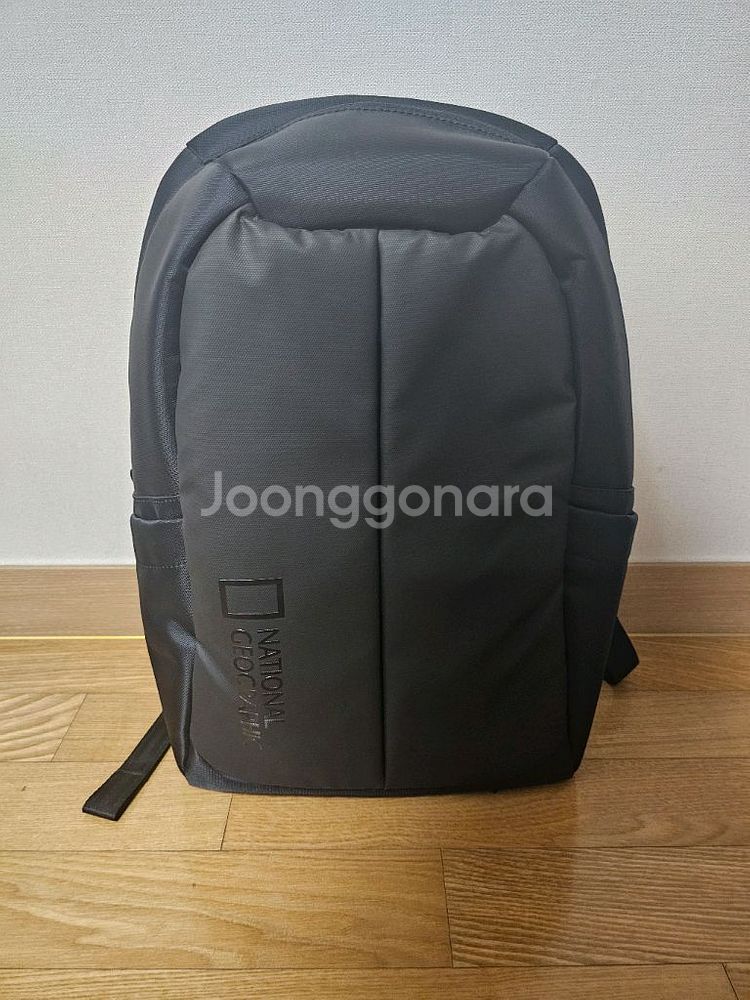 내셔널지오그래픽 백팩 판매합니다 거의 새것--0