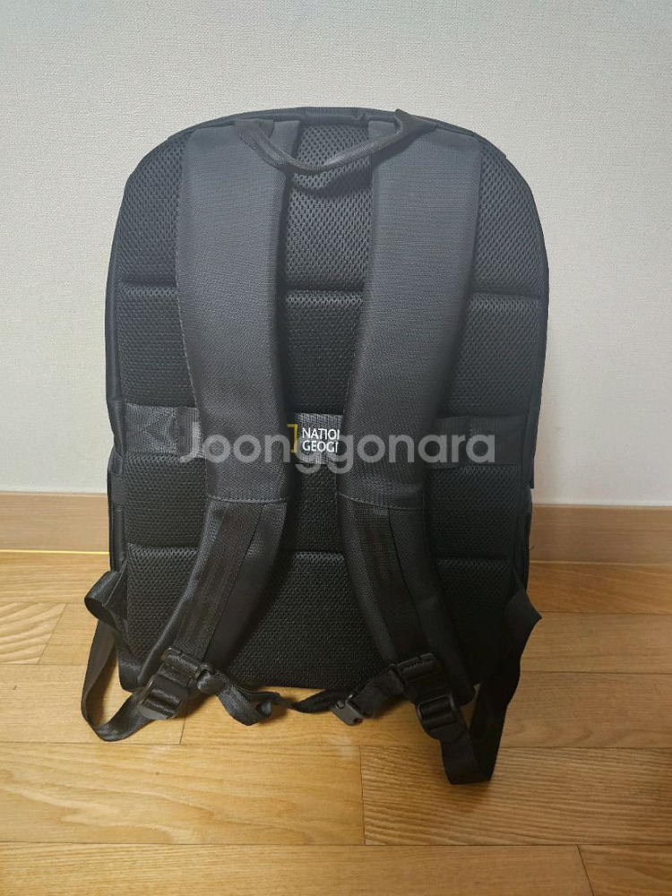 내셔널지오그래픽 백팩 판매합니다 거의 새것--1