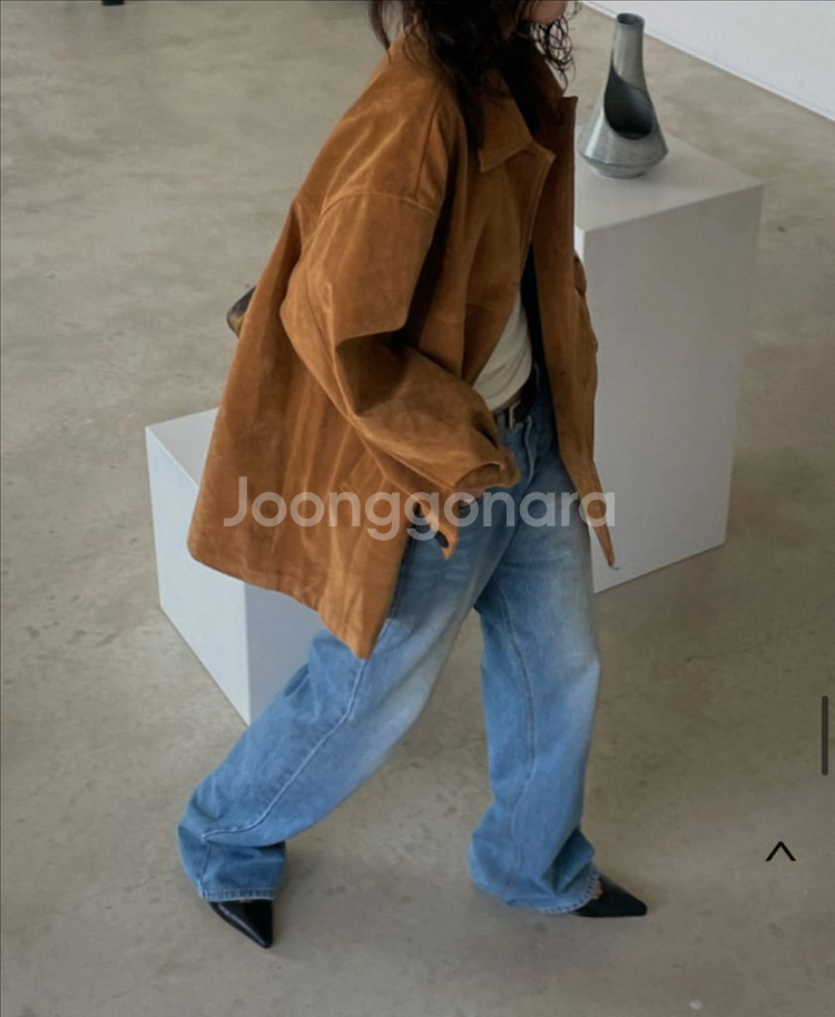 마지막가격)브라운 스웨이드자켓 돈피 헤르쯔 라룸 매니크--0